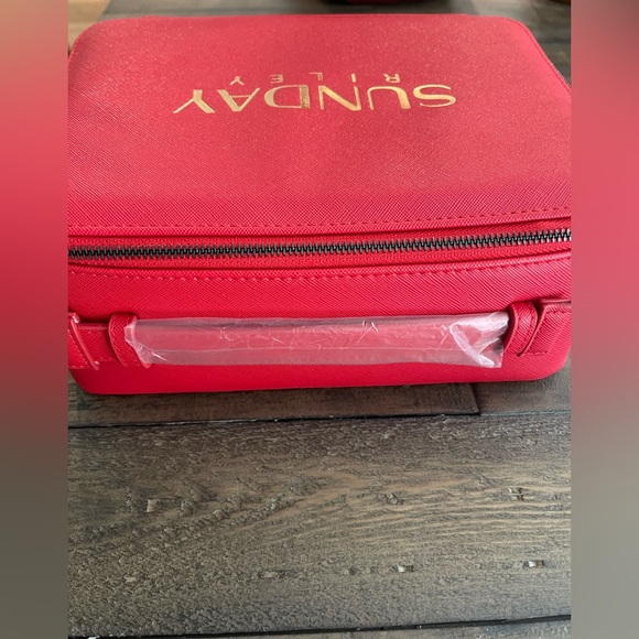 Sunday Riley Red Cosmetic Case - Picture 5 of 5